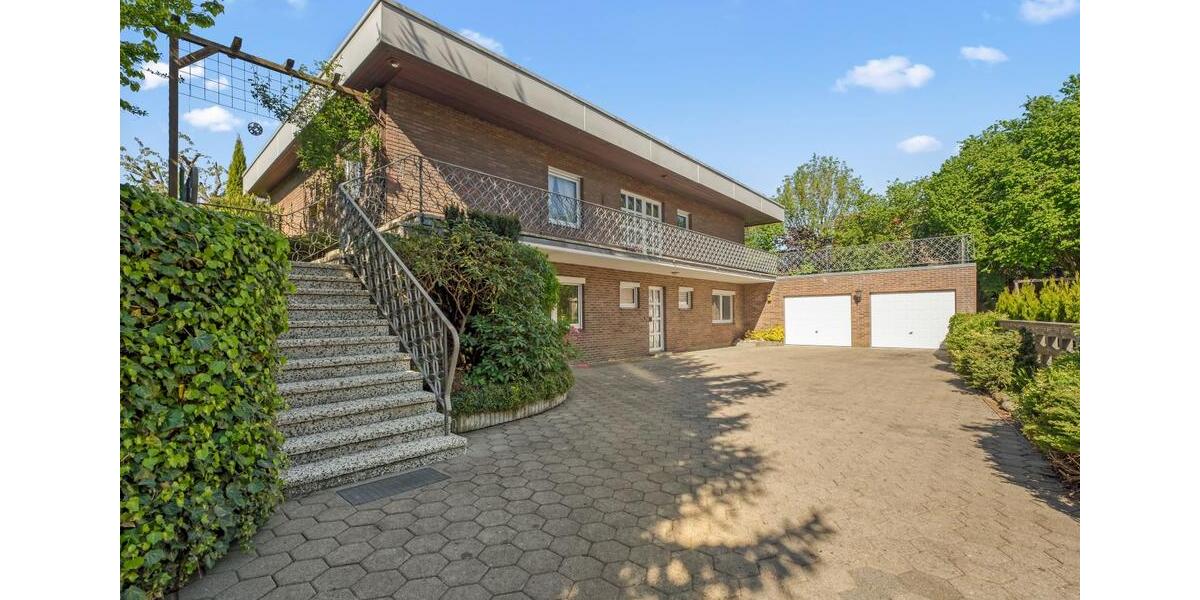 Einfamilienhaus Lübeck Sankt Jürgen - 10 Zimmer, 323 m&sup2;, 945.000&euro; | Angebot:26868858