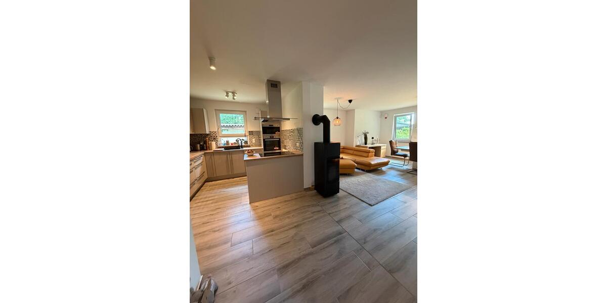 Erdgeschoßwohnung Am Mellensee - 4 Zimmer, 110 m&sup2;, 1.890&euro; | Angebot:27634344