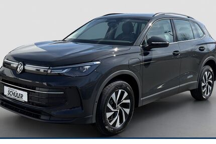 VW Tiguan 5.026 km 46.760 &euro; Falkenstein 08223