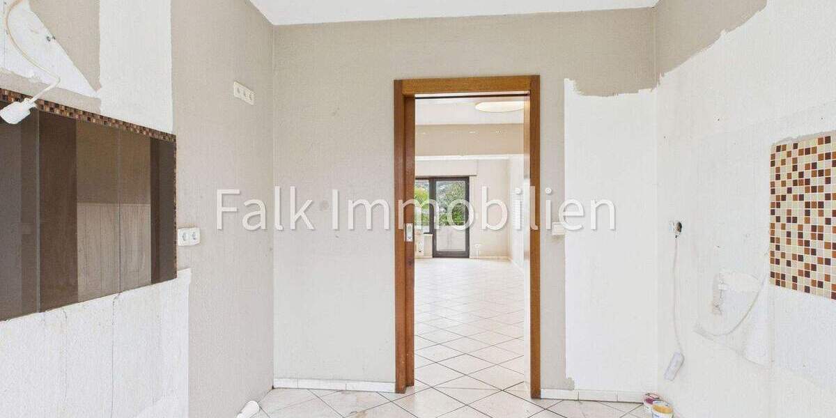 Reihenmittelhaus Brühl - 4 Zimmer, 106 m&sup2;, 360.000&euro; | Angebot:25391396