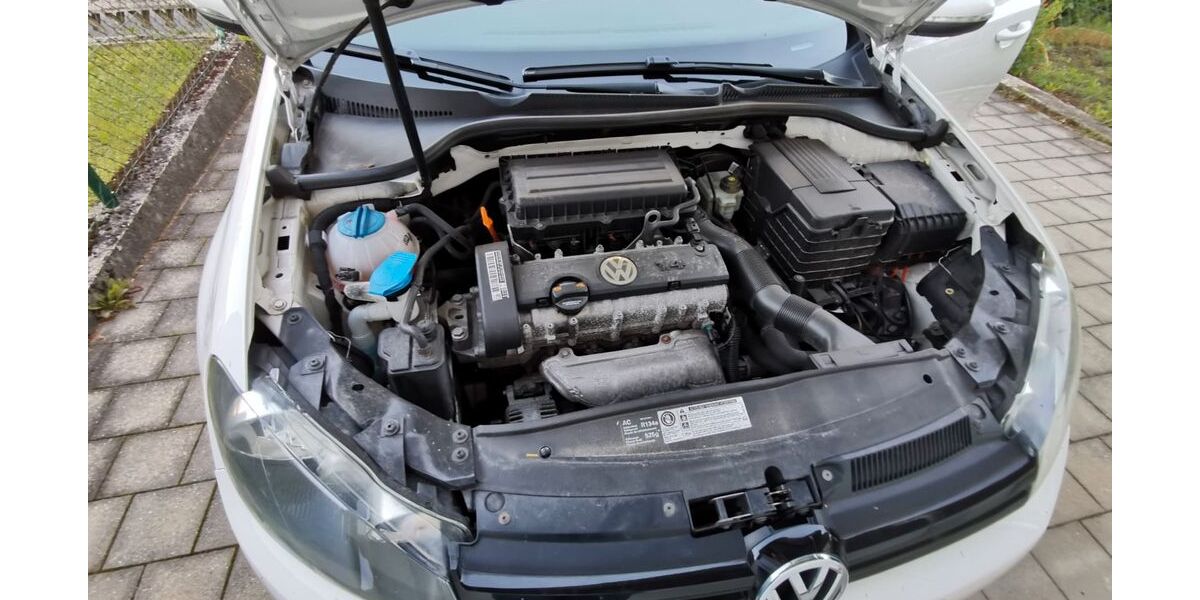 VW Golf 184.000 km 10.000 &euro; Reischach 84571
