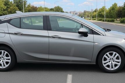 Opel Astra 58.000 km 14.800 &euro; Hamm 59073