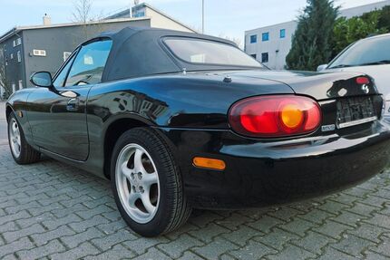 Mazda MX-5 145.000 km 6.300 &euro; Neu-Anspach 61267