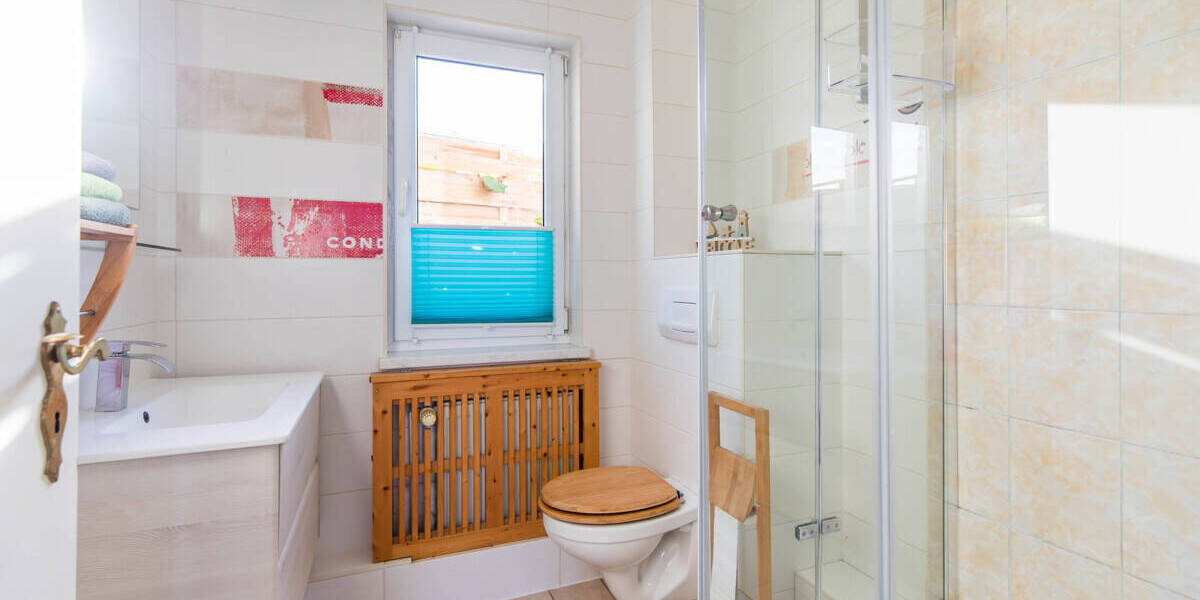 Einfamilienhaus Wiek - 8 Zimmer, 238 m&sup2;, 297.000&euro; | Angebot:26043107