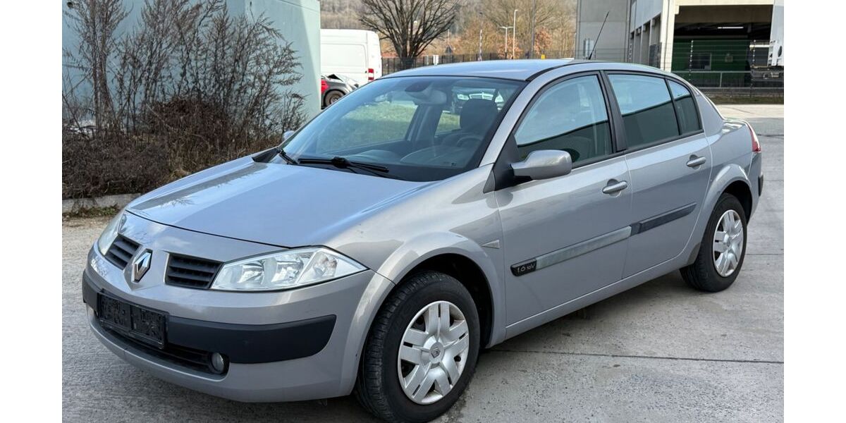 Renault Megane 93.000 km 1.990 &euro; Tröstau 95709