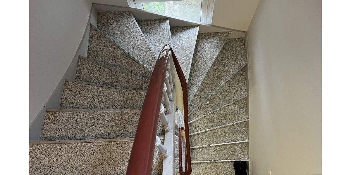 Attraktives Mehrfamilienhaus mit 7 Wohneinheiten in zentraler Lage - vollvermietet & gepflegt! 1 zimmer