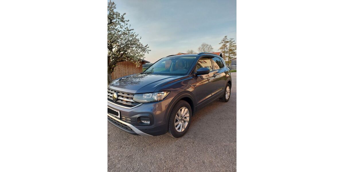 VW T-Cross 38.000 km 16.900 &euro; Oy-Mittelberg 87466