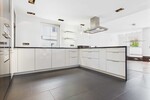 Exklusives Maisonette-Penthouse mit EBK, Whirlpool, Sauna & 2 TG-Stellplätzen - provisionsfrei - Maisonettenwohnung Karben / Petterweil Petterweil | Angebot:24951224