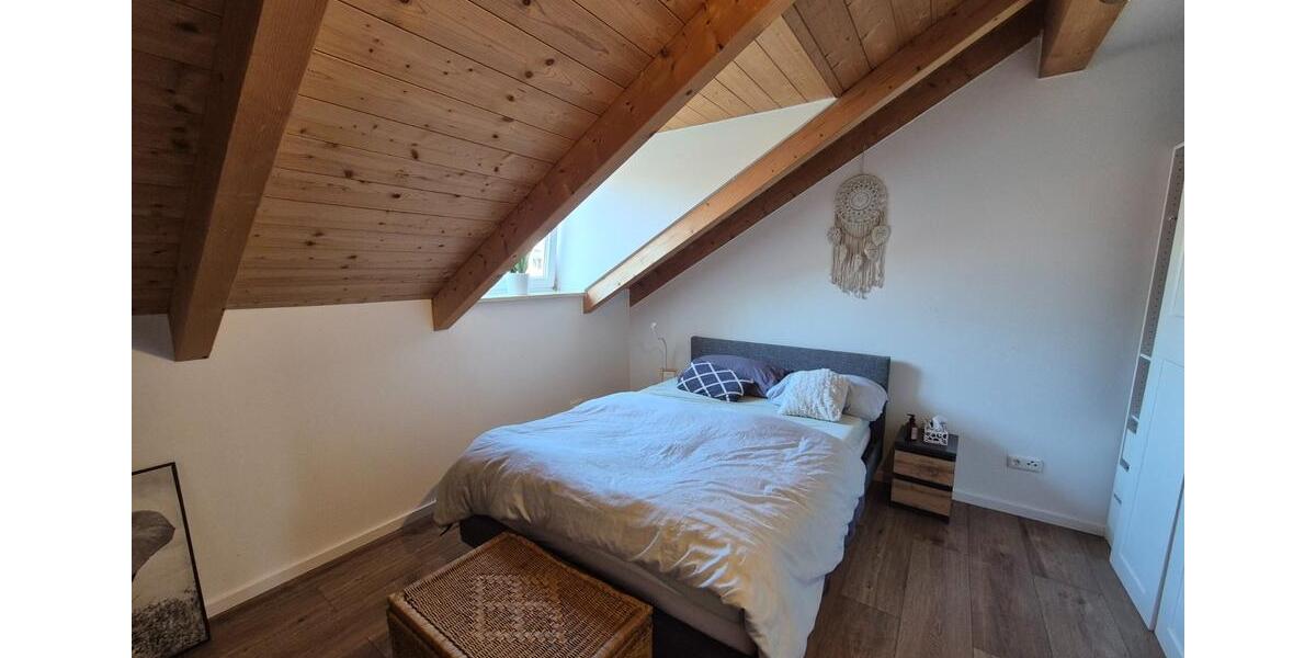 Dachgeschoßwohnung Arnstorf - 2 Zimmer, 55 m&sup2;, 500&euro; | Angebot:25432210