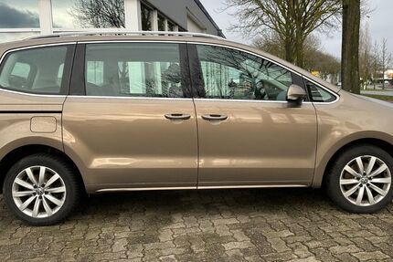 VW Sharan 256.000 km 9.896 &euro; Kevelaer 47623