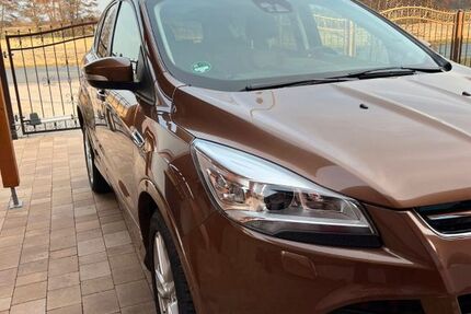 Ford Kuga 83.000 km 9.900 &euro; Wollin 14778