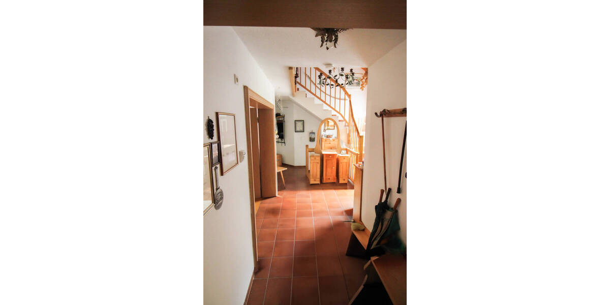 Einfamilienhaus Ergoldsbach Langenhettenbach - 5 Zimmer, 191 m&sup2;, 595.000&euro; | Angebot:25692675