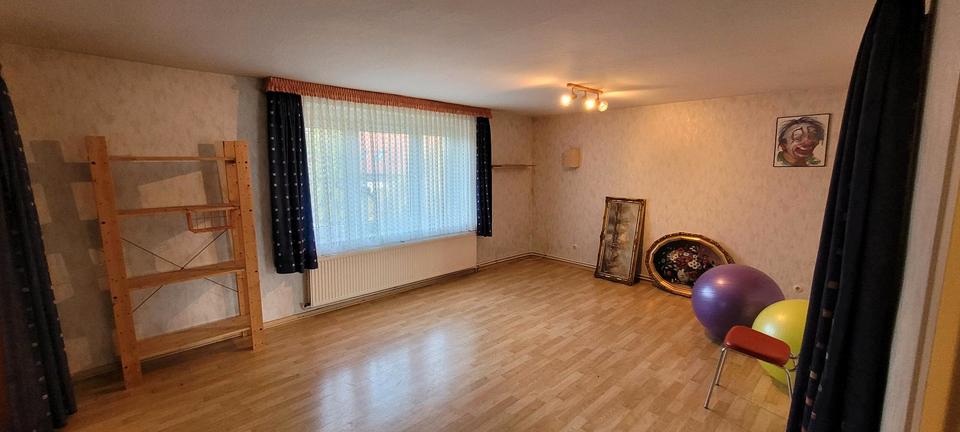 Einfamilienhaus Meinersen - 7 Zimmer, 200 m&sup2;, 425.000&euro; | Angebot:27002380