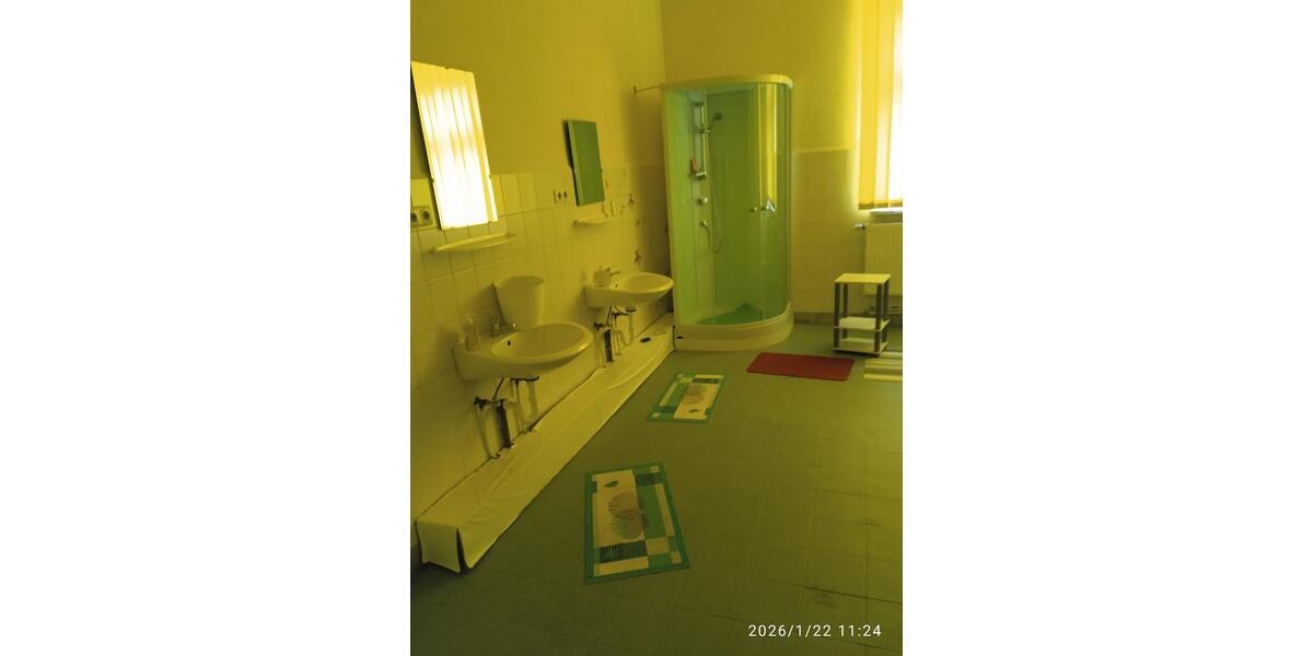 Einfamilienhaus Schönhausen (Elbe) - 10 Zimmer, 900 m&sup2;, 250.000&euro; | Angebot:24629720