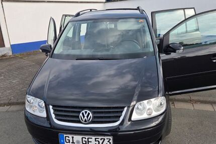 VW Touran 222.000 km 1.000 &euro; Giessen 35396