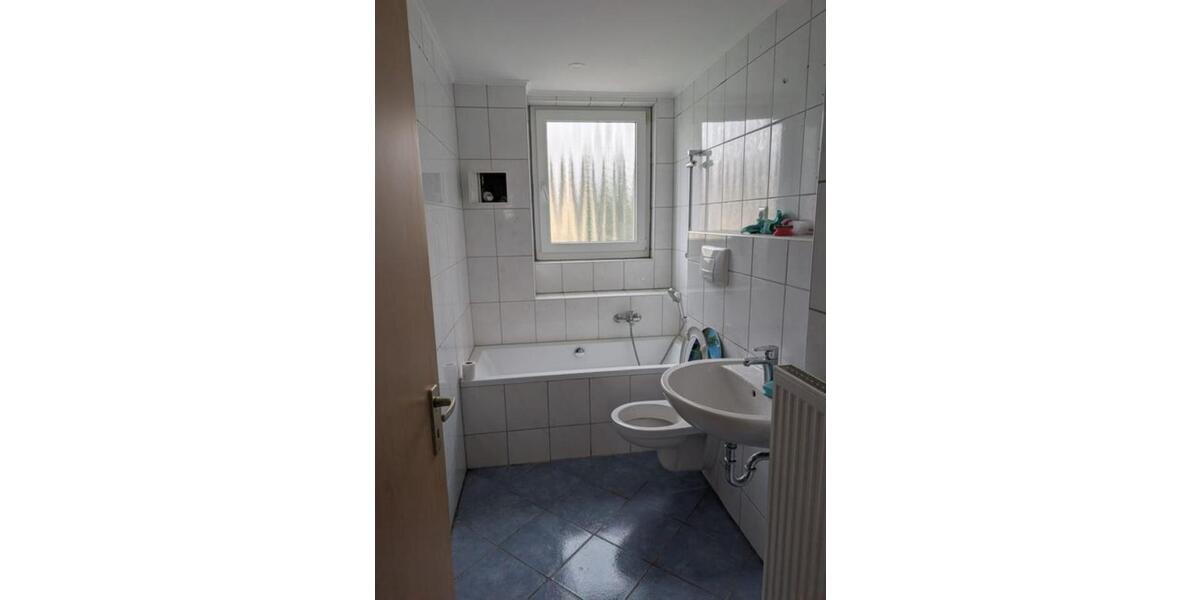 Etagenwohnung Schleife - 4 Zimmer, 68 m&sup2;, 380&euro; | Angebot:25079488