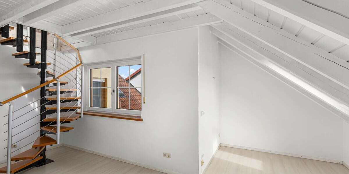 Ruhiges Wohnen mit viel Platz – Maisonette-Wohnung mit Galerie in Steinkirchen - Maisonettenwohnung Reichertshausen | Angebot:27331929