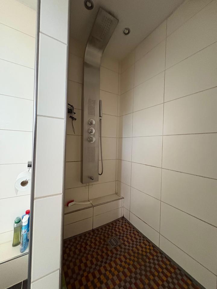 Maisonette-Traum am Rhein – stilvoll wohnen in Toplage