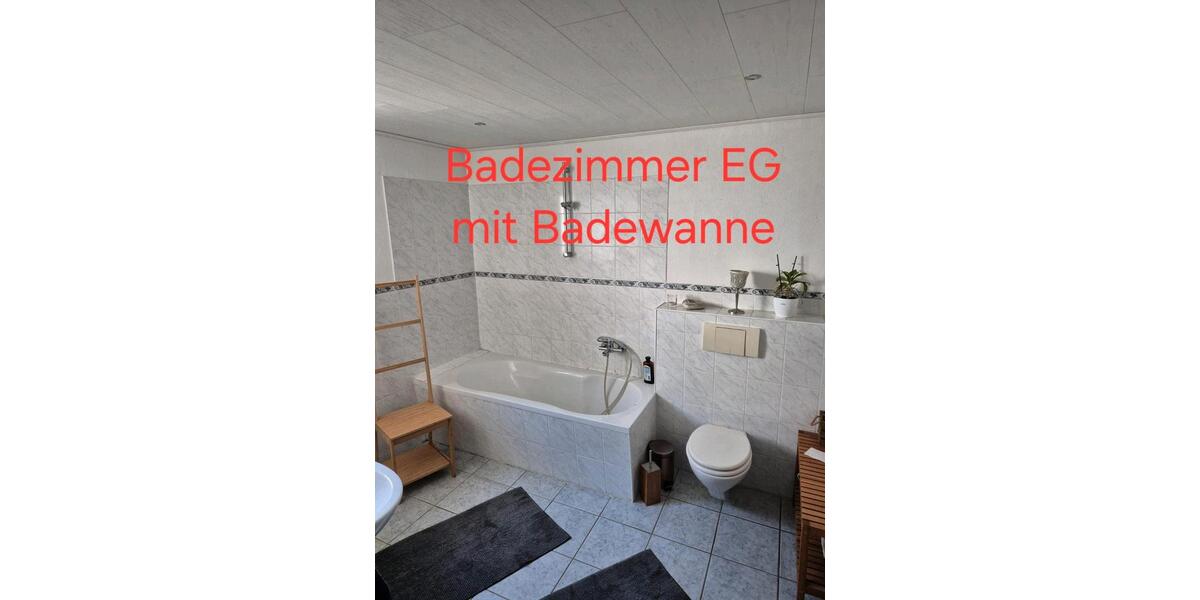 Bauernhaus, Landhaus Meinerzhagen - 4 Zimmer, 160 m&sup2;, 575.000&euro; | Angebot:27066487