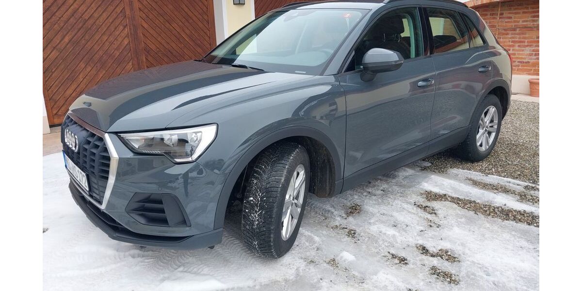 Audi Q3 47.000 km 26.500 &euro; Rechtmehring 83562