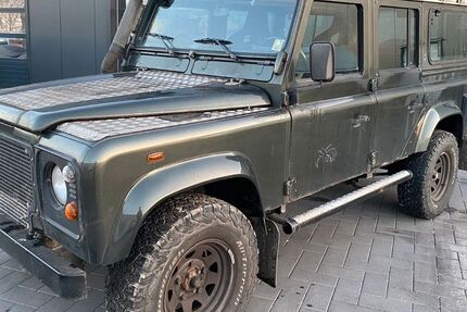 Land Rover Defender 270.850 km 16.499 &euro; Bonn 53179