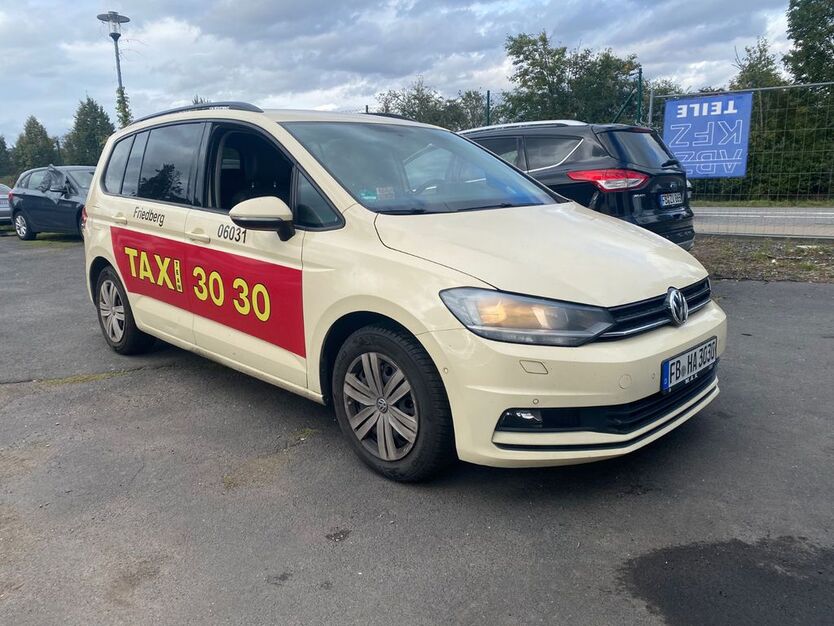VW Touran 512.600 km 5.350 € frankfurt 60437