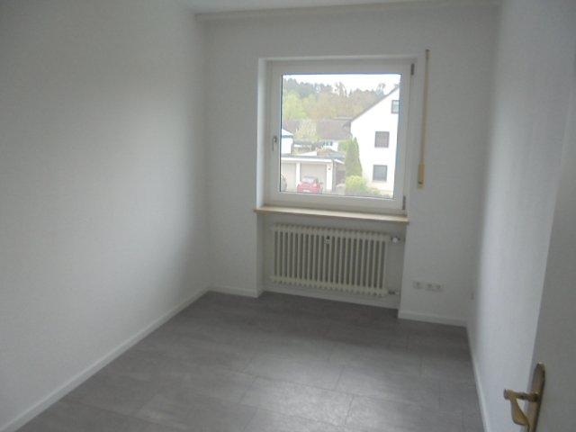 Etagenwohnung Erdweg - 4 Zimmer, 104 m&sup2;, 425.000&euro; | Angebot:27018942