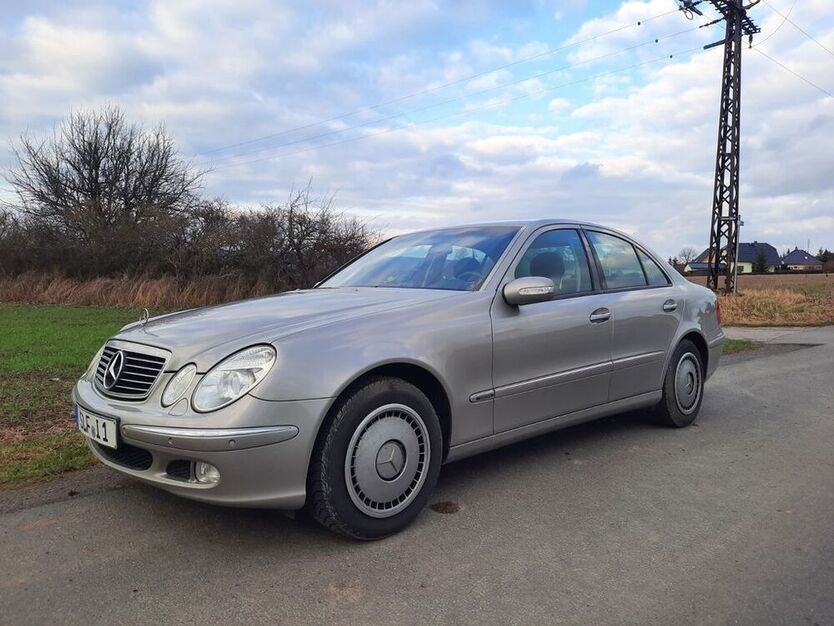 E 200