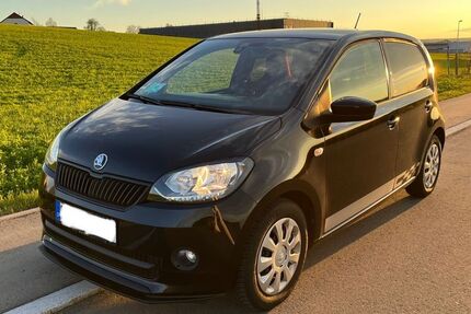 Skoda Citigo 53.000 km 9.200 &euro; Pforzheim 75175