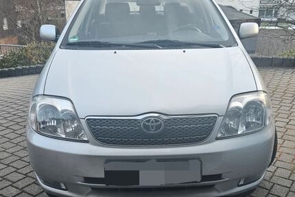 Toyota Corolla 101.000 km 4.100 &euro; Kirchen 57548