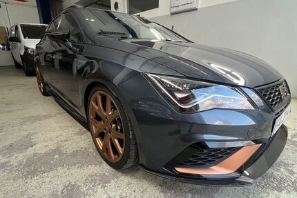 Seat Leon 77.239 km 27.500 € Titisee Neustadt 79822