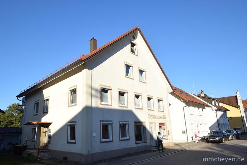 Ebenerdige Gewerbeeinheit, auch als Ladengeschäft oder Büro nutzbar, zentral in Ratzenried zimmer