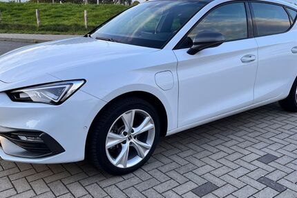 Seat Leon 66.500 km 19.200 &euro; Wedel 22880