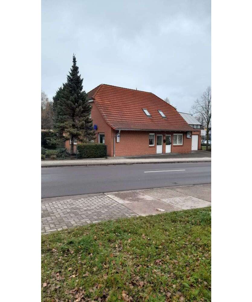 Wohnung zum Mieten in Haldensleben 330 € 40.55 m²