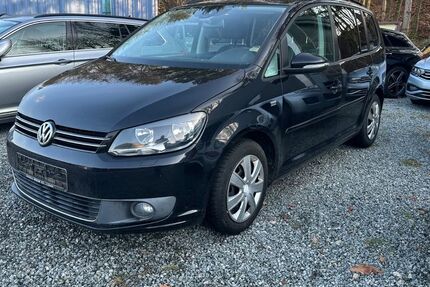 VW Touran 99.962 km 12.490 &euro; Lübeck 23556