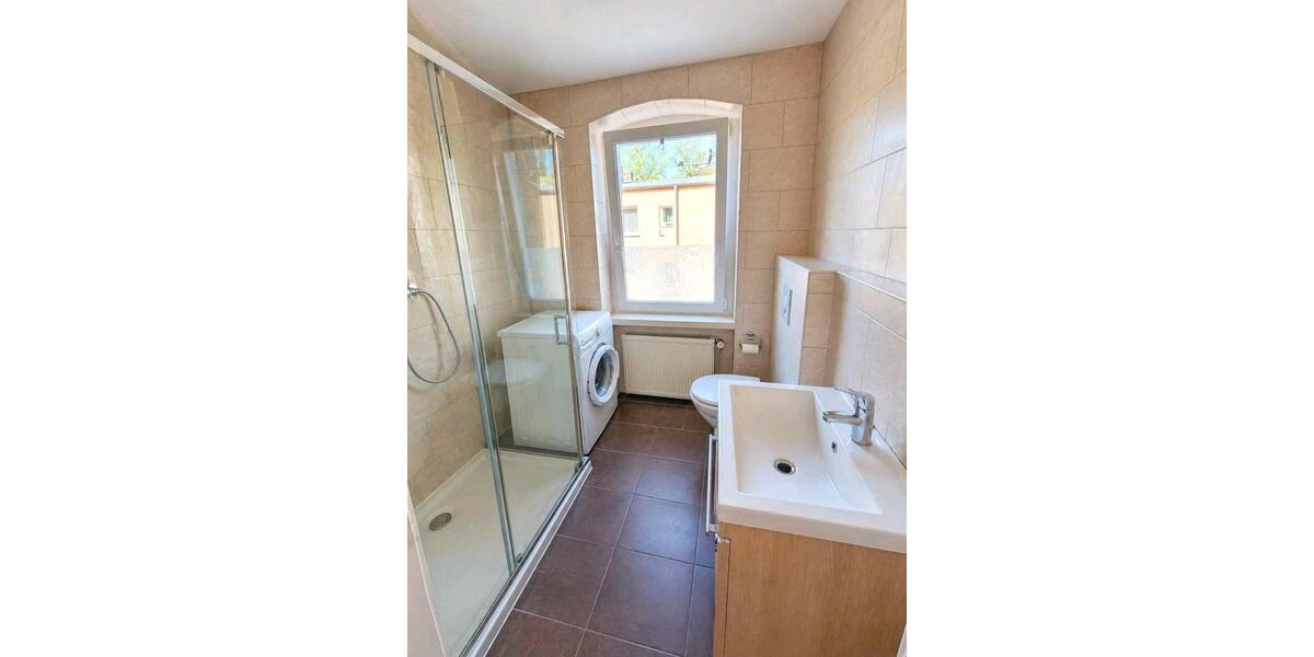 Etagenwohnung Spremberg - 4 Zimmer, 120 m&sup2;, 129.000&euro; | Angebot:27072697