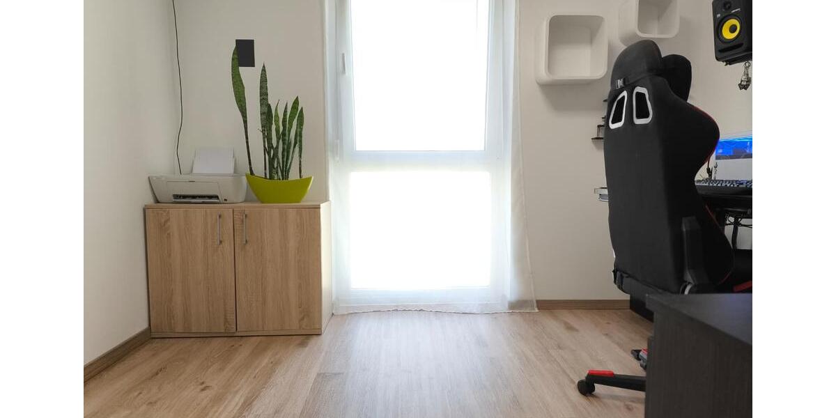 Etagenwohnung Burghausen - 4 Zimmer, 92 m&sup2;, 353.000&euro; | Angebot:27137565