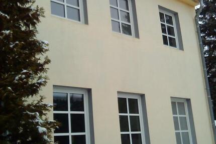 2 Zimmer, sanierter Altbau, EG im Gartenhaus 2 zimmer