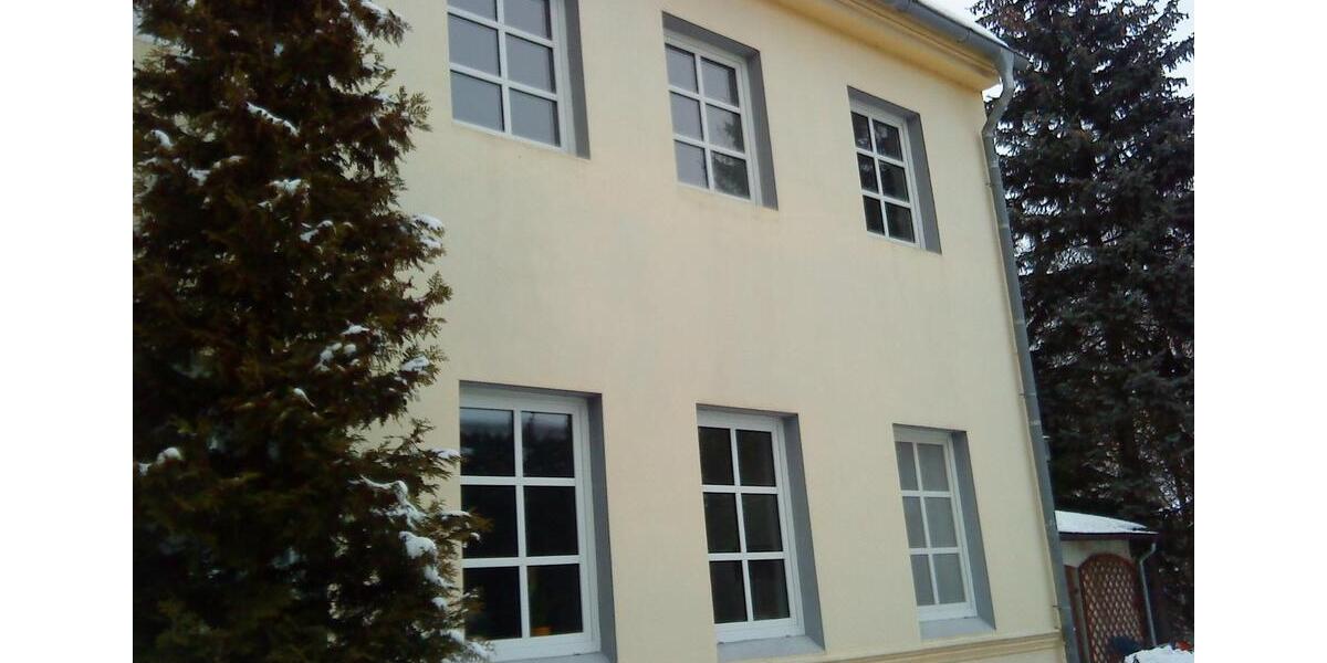 2 Zimmer, sanierter Altbau, EG im Gartenhaus 2 zimmer