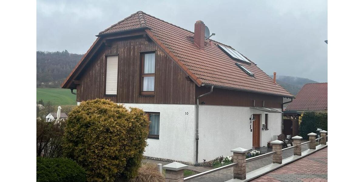 Einfamilienhaus Melsungen - 6 Zimmer, 136 m&sup2;, 390.000&euro; | Angebot:26057625