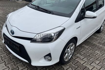 Toyota Yaris 105.211 km 9.500 &euro; Achstetten 88480