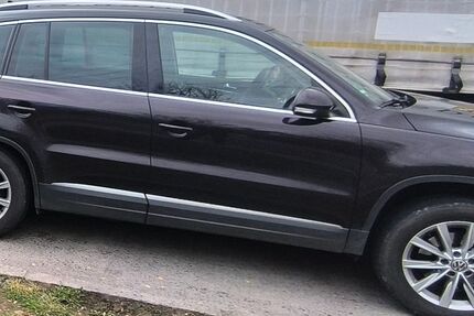 VW Tiguan 249.000 km 12.500 &euro; Ballenstedt 06493