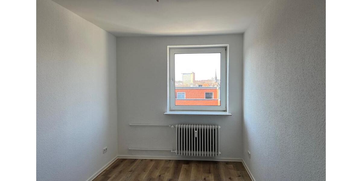 Etagenwohnung Tastrup - 3 Zimmer, 100 m&sup2;, 668&euro; | Angebot:25789708