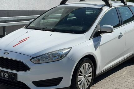 Ford Focus 180.000 km 3.980 &euro; München 81829