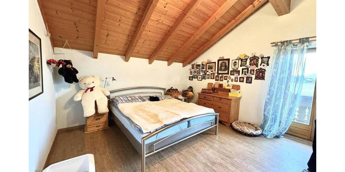 Mehrfamilienhaus, Wohnhaus Kirchanschöring Kothaich - 8 Zimmer, 210 m&sup2;, 750.000&euro; | Angebot:26345536