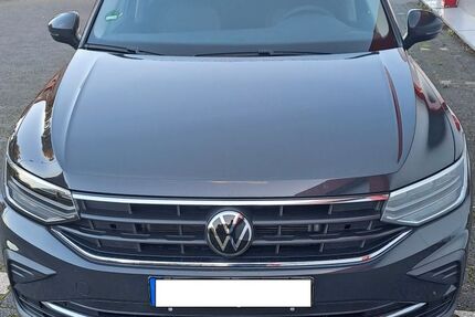 VW Tiguan 97.297 km 22.999 &euro; Alsdorf 52477