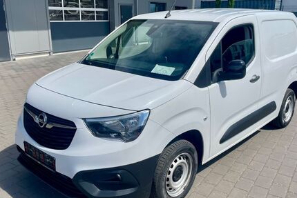 Opel Combo 55.000 km 9.899 &euro; Babenhausen 64832