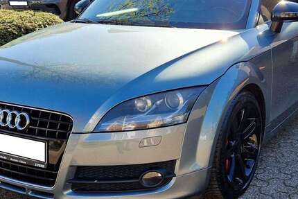 Audi TT 224.000 km 8.900 &euro; Bocholt 46397