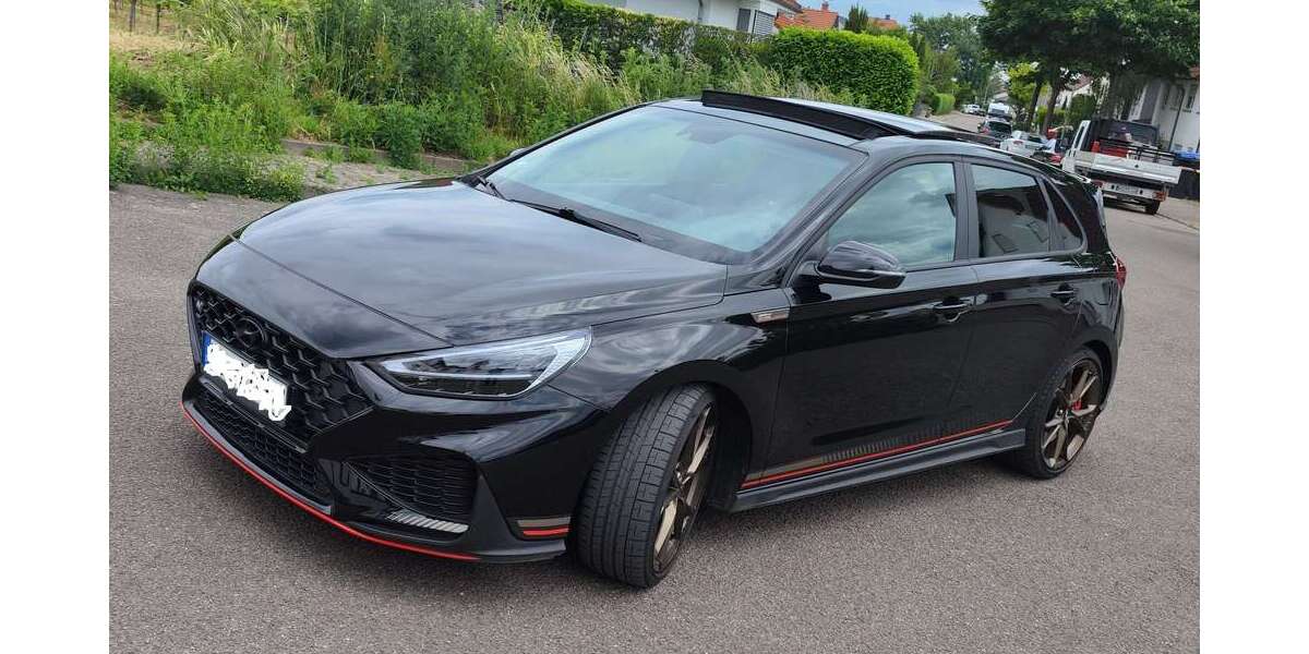 Hyundai i30 15.701 km 38.990 &euro; Worms 67551