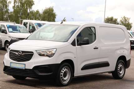 Opel Combo 69.894 km 14.161 &euro; Hamburg 22113